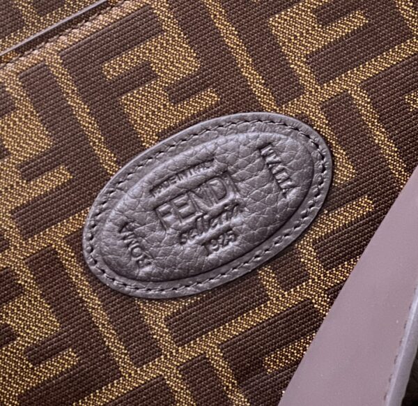 Fendi Men Peekaboo