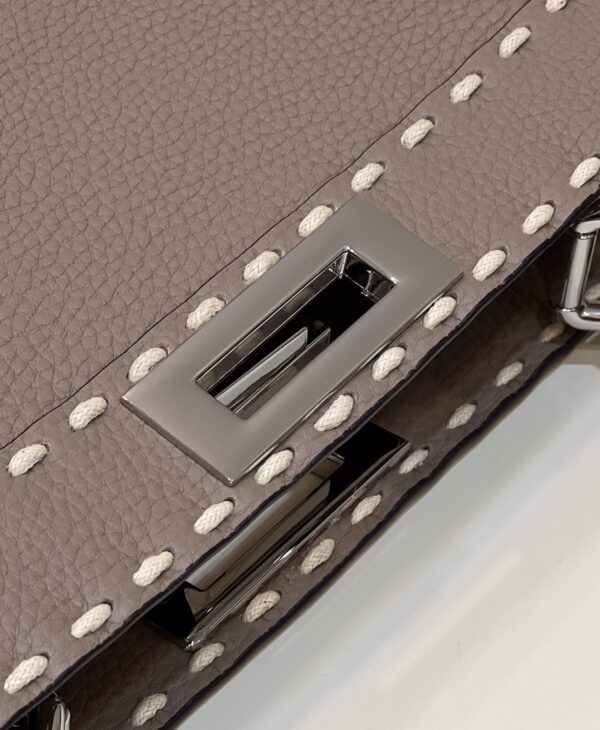 FENDI PEEKABOO MEDIUM BAG