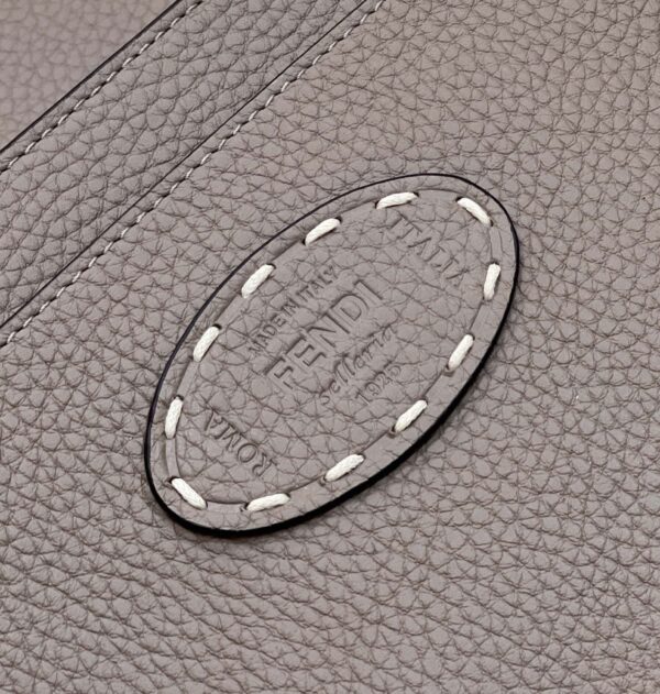 FENDI PEEKABOO MEDIUM BAG
