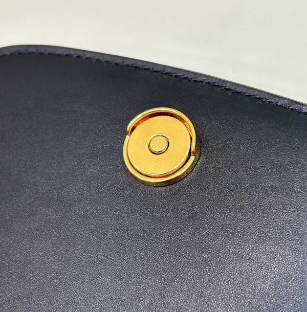 Fendi C’mon Small