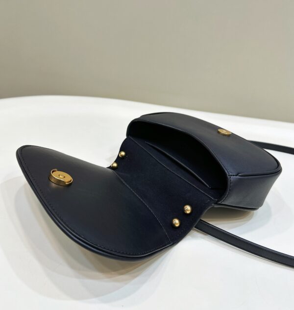 Fendi C’mon Small