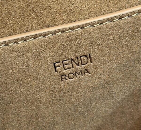 Fendi C’mon Small