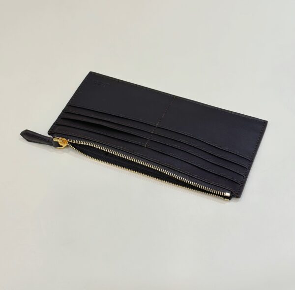 Fendi Fendigraphy Wallet On Chain