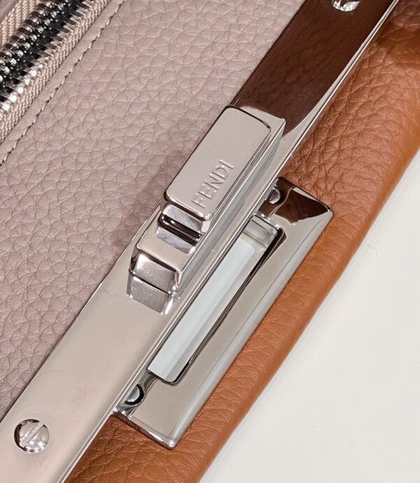 Fendi peekaboo