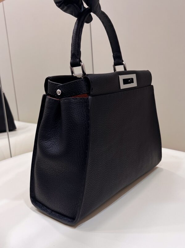 Fendi peekaboo