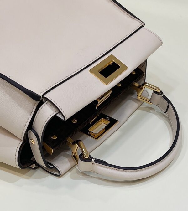 Fendi peekaboo