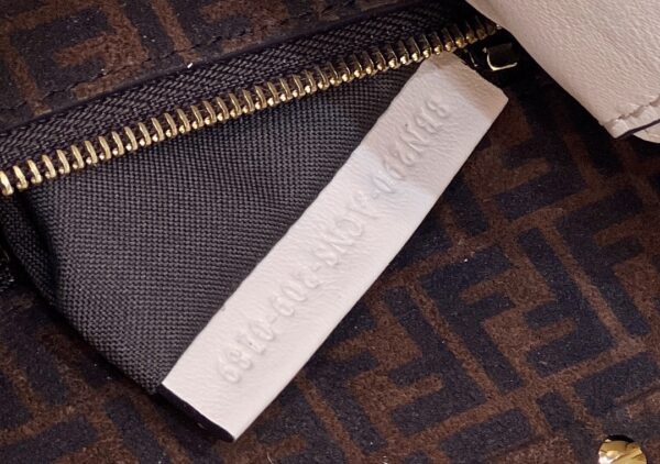Fendi peekaboo