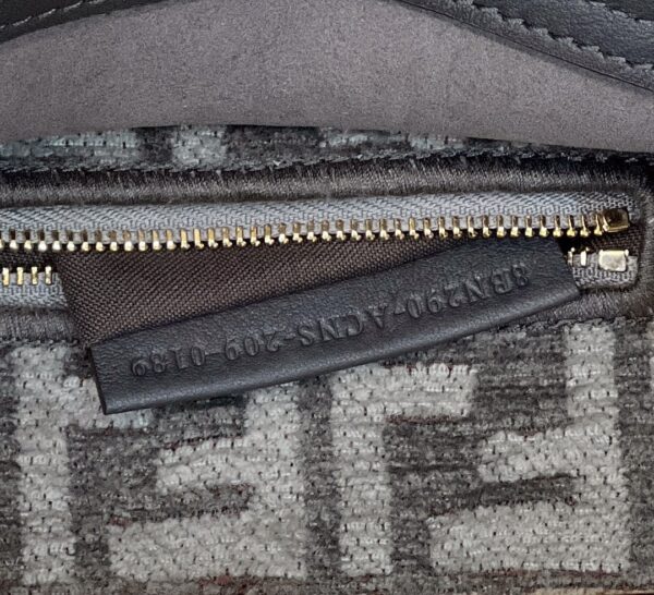 Fendi peekaboo