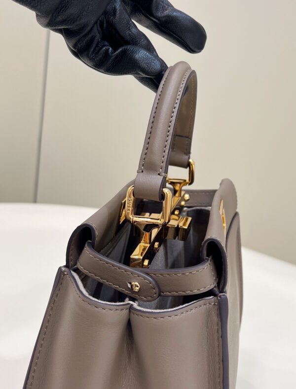 Fendi peekaboo
