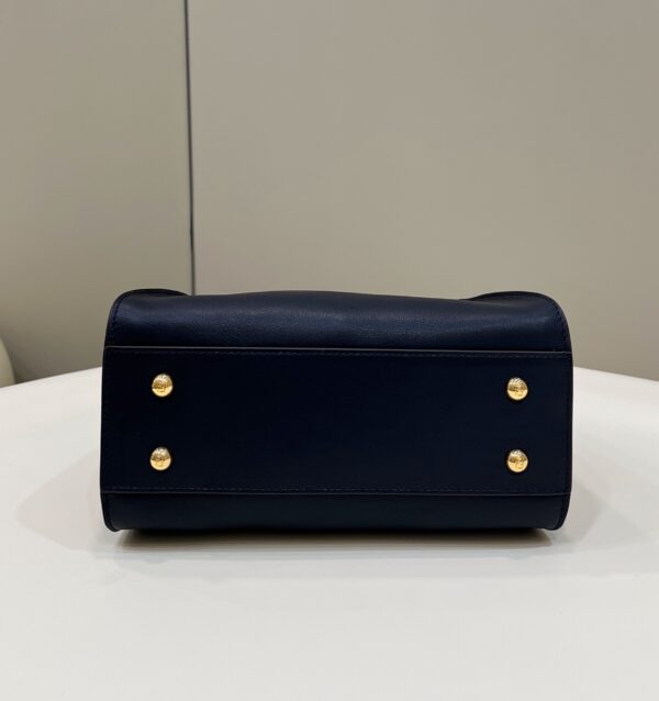 Fendi peekaboo
