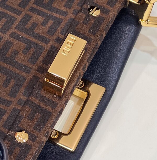 Fendi peekaboo