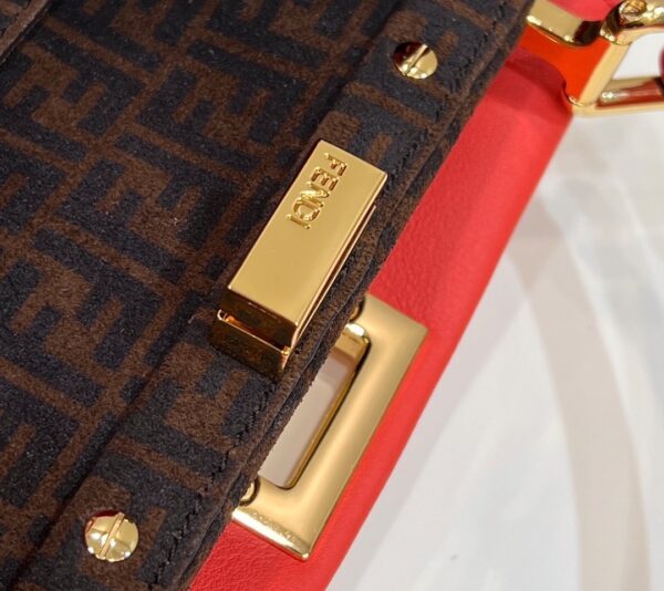 Fendi peekaboo