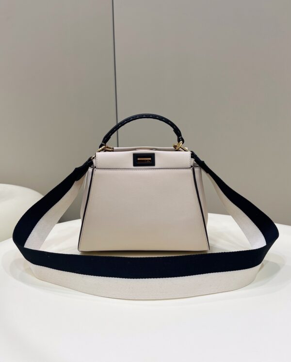 Fendi peekaboo