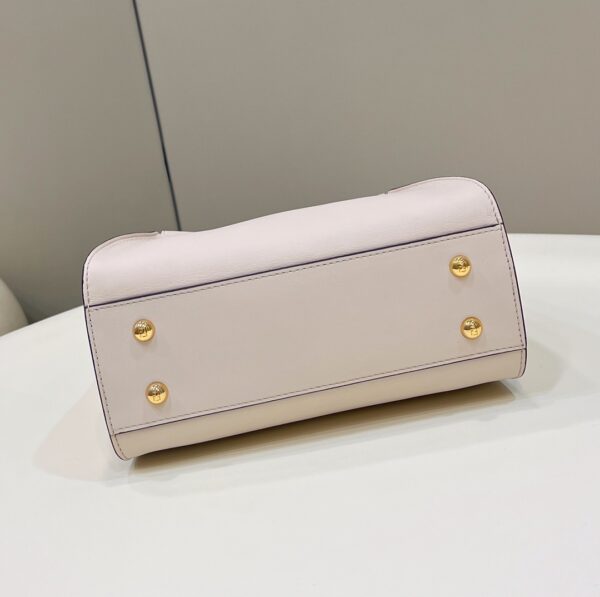 Fendi peekaboo