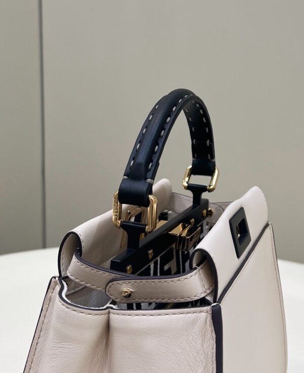 Fendi peekaboo