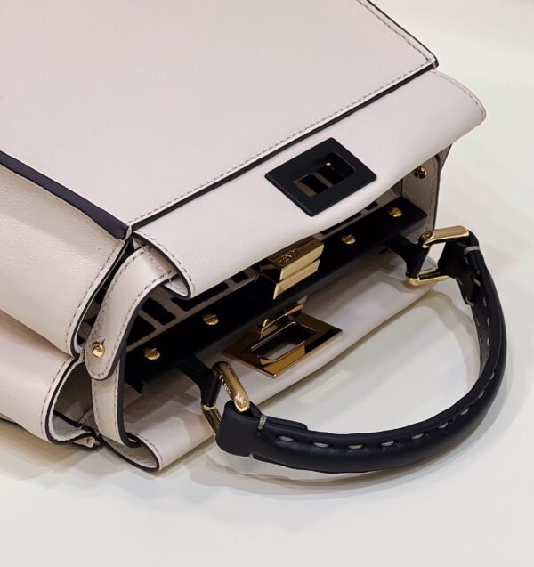 Fendi peekaboo