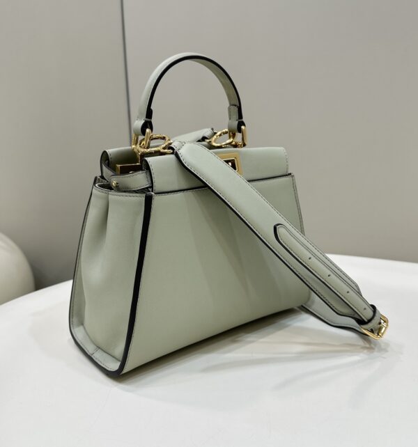 Fendi peekaboo