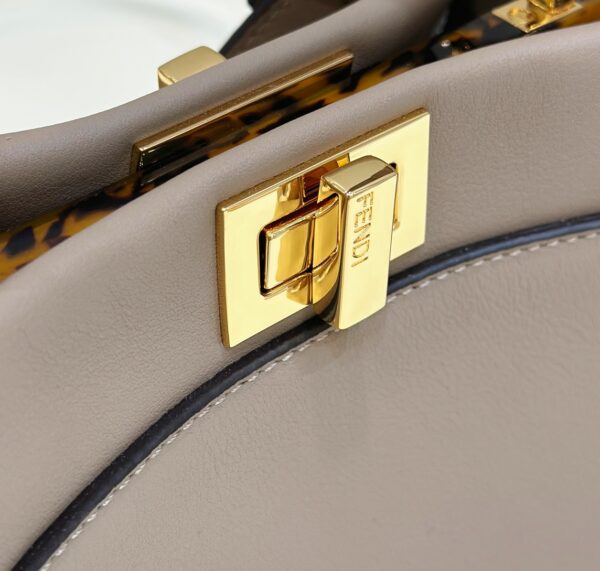 Fendi peekaboo