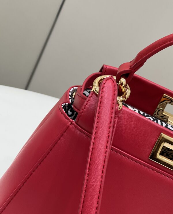 Fendi Lconic Peekaboo