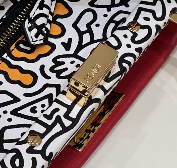 Fendi Lconic Peekaboo