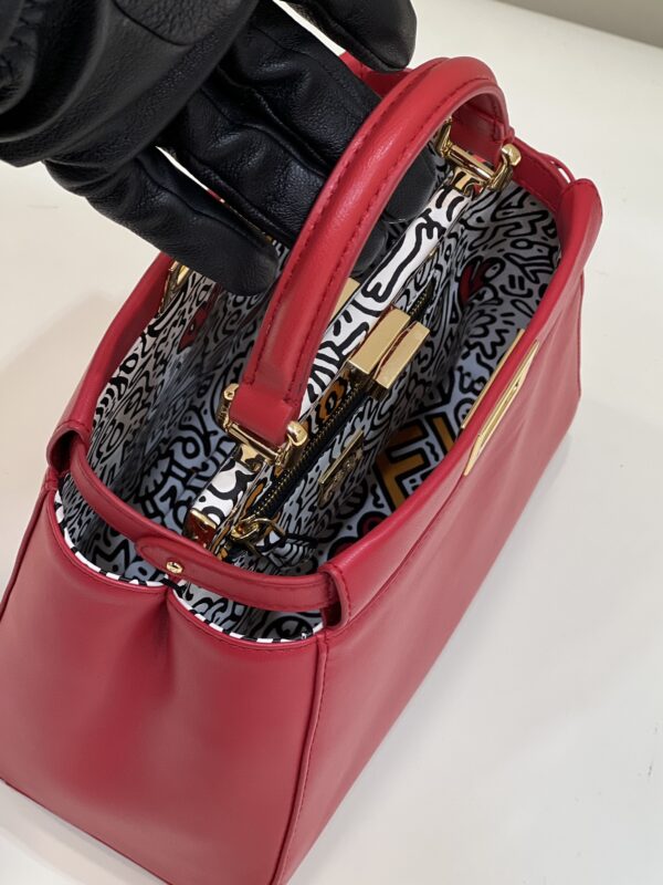 Fendi Lconic Peekaboo