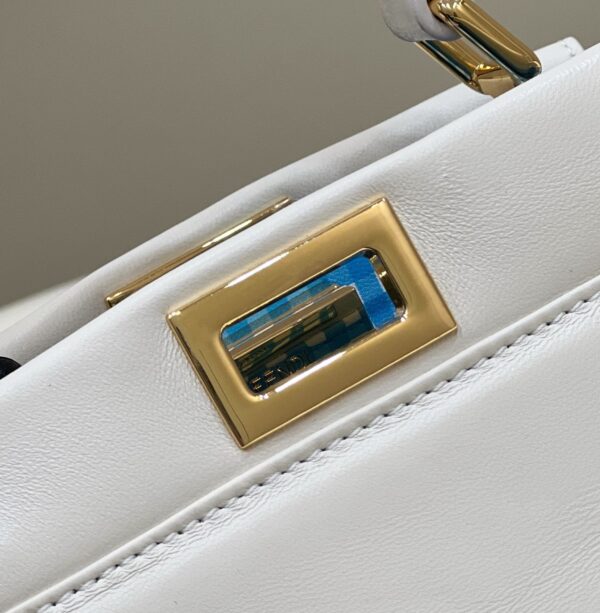 Fendi Lconic Peekaboo