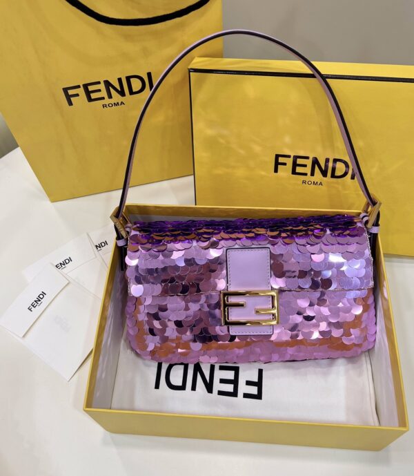 FENDI BAGUETTE BAG