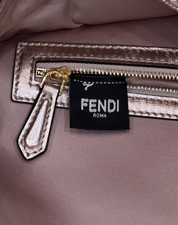 FENDI BAGUETTE BAG