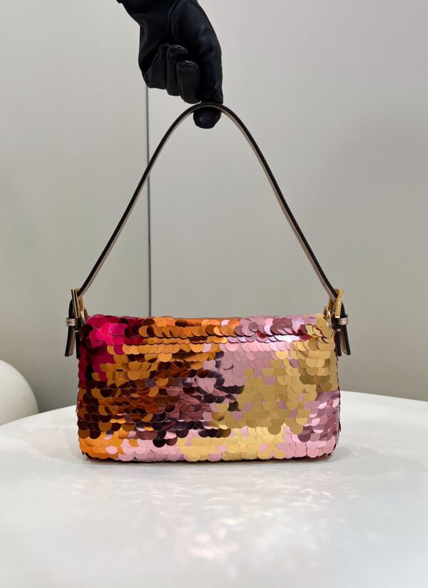 FENDI BAGUETTE BAG