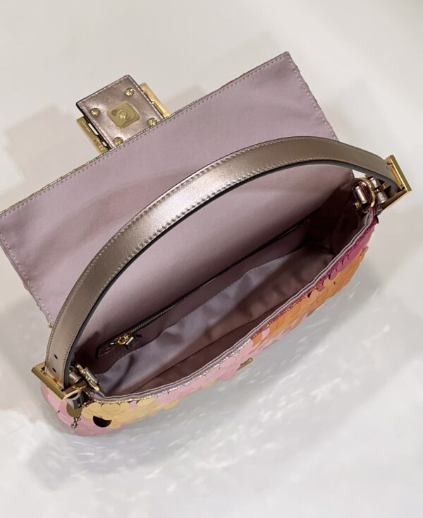 FENDI BAGUETTE BAG