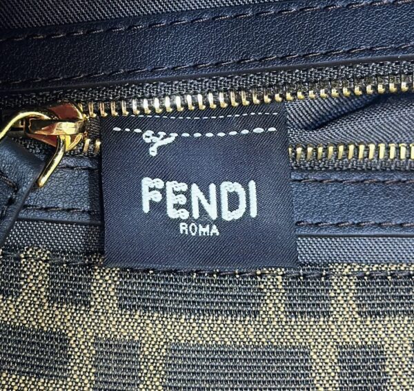 FENDI Baguette