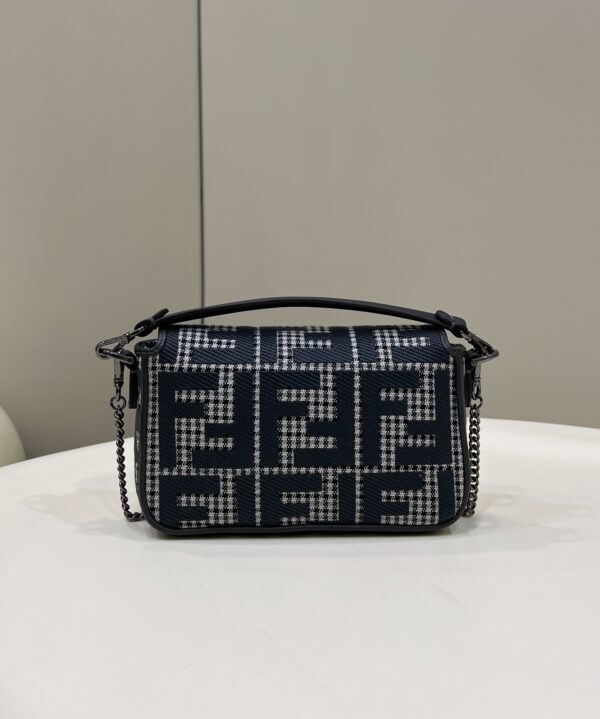 Fendi Baguette mini Bag