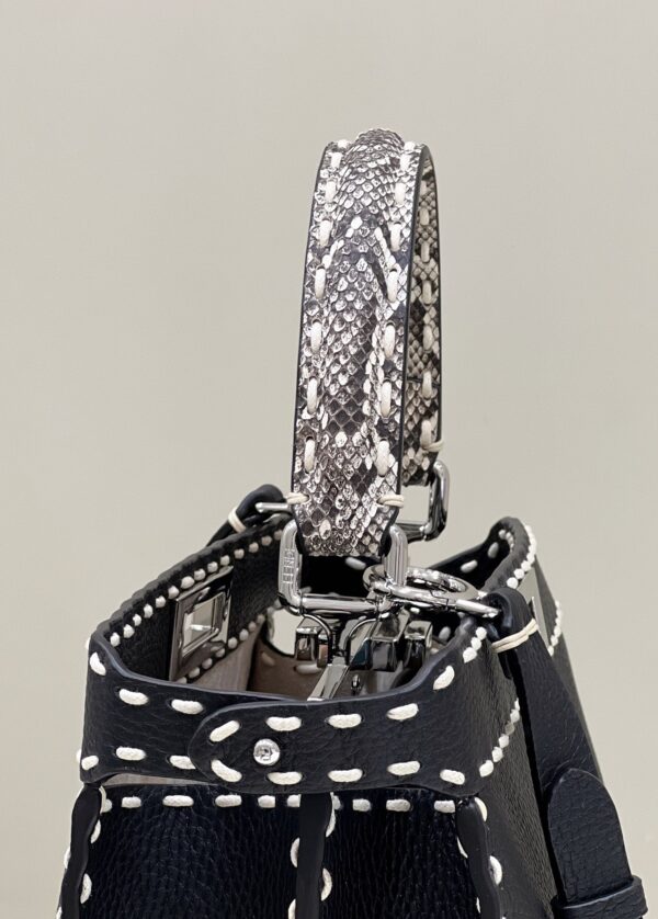 FENDI PEEKABOO MEDIUM BAG