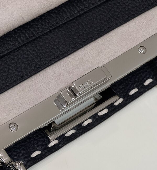 FENDI PEEKABOO MEDIUM BAG