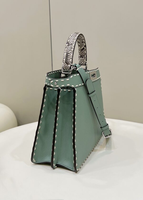 FENDI PEEKABOO MEDIUM BAG