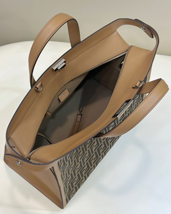 Fendi Peekaboo ISeeU Forty8