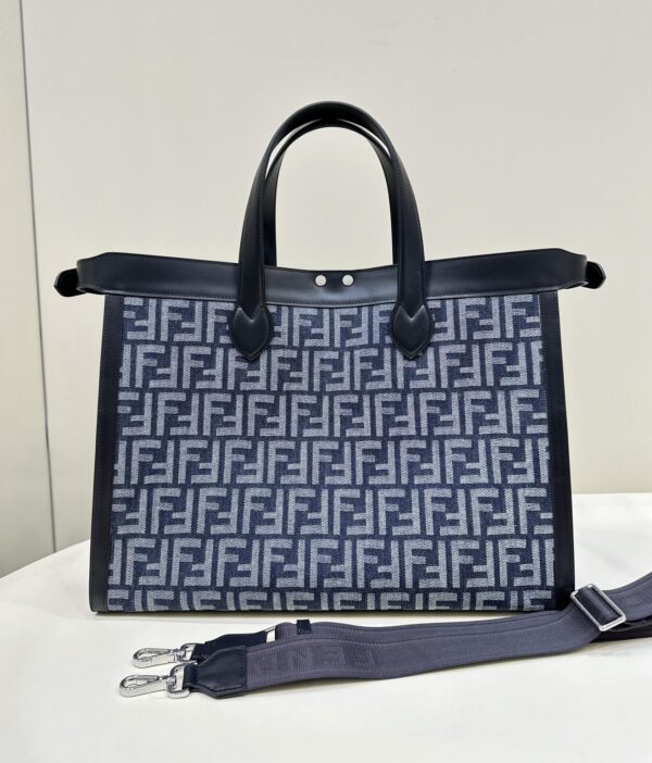 Fendi Peekaboo ISeeU Forty8