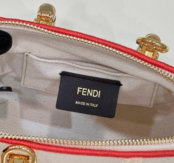 Fendi Lconic By the way Boston