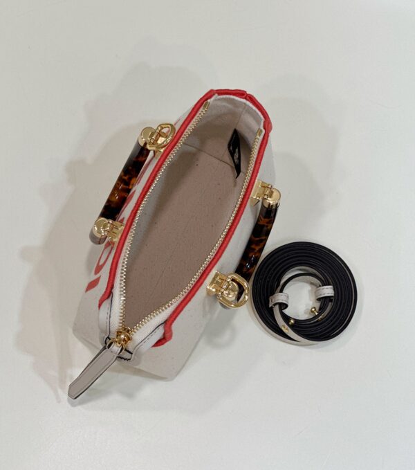Fendi Lconic By the way Boston