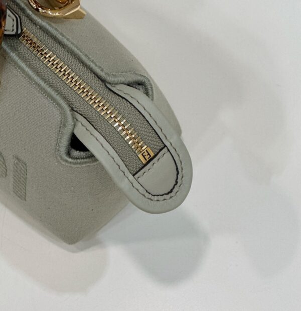 Fendi Lconic By the way Boston