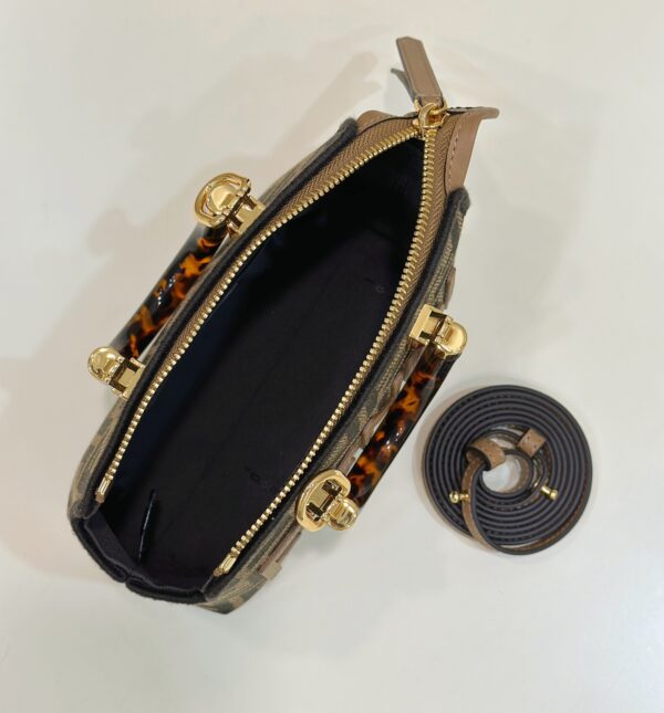 Fendi Lconic By the way Boston
