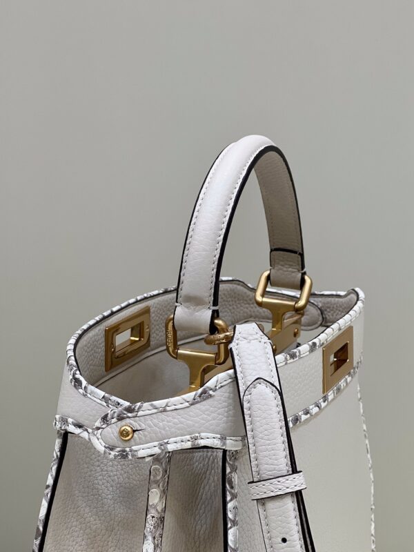 Fendi Peekaboo Medium Bag