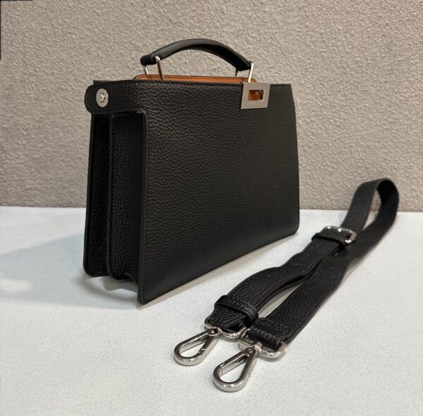 Fendi Peekaboo ISeeU