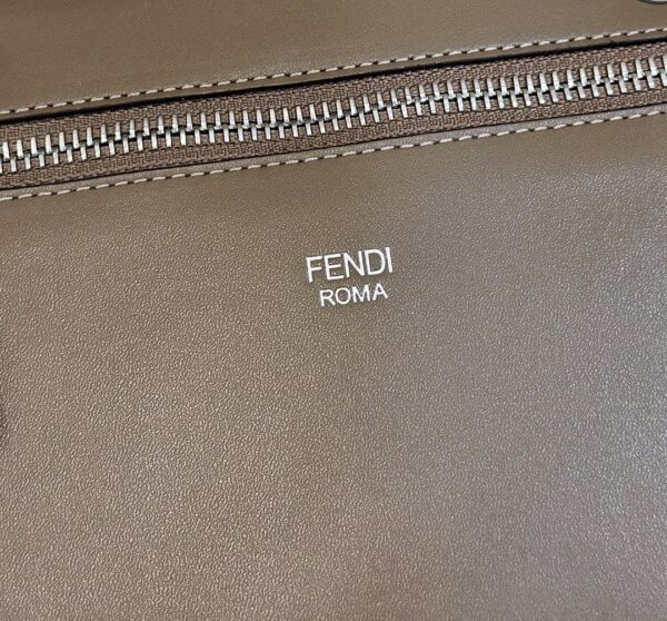 Fendi Peekaboo ISeeU
