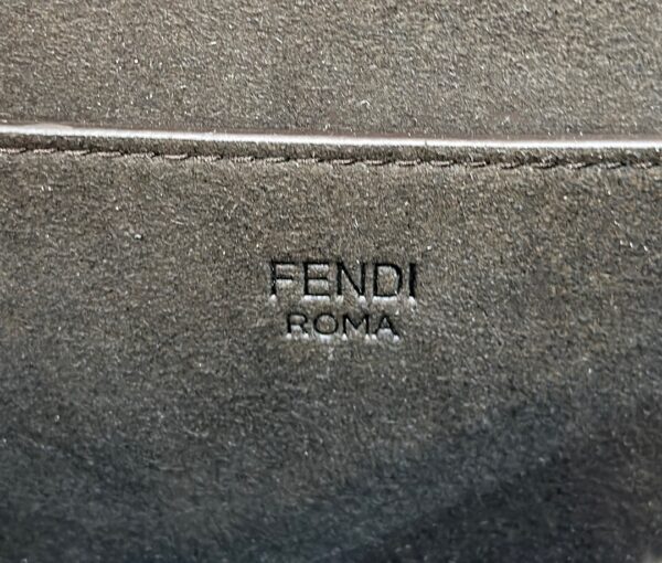 Fendi C’mon Medium
