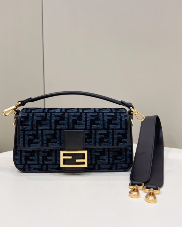 Fendi Baguette