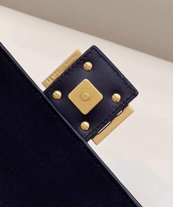 Fendi Baguette