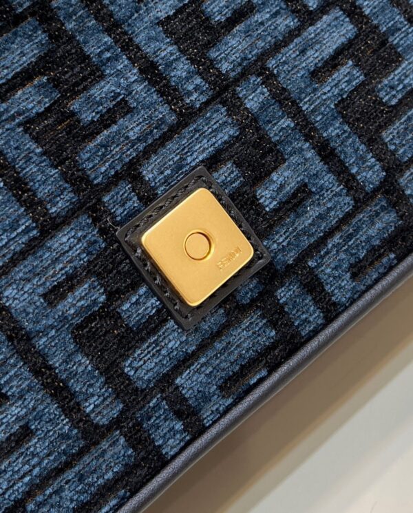 Fendi Baguette