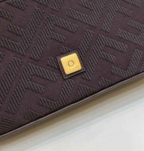 Fendi Baguette