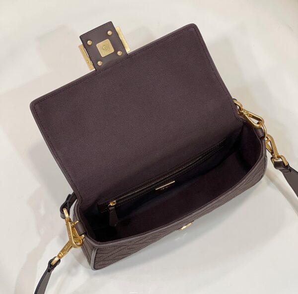 Fendi Baguette